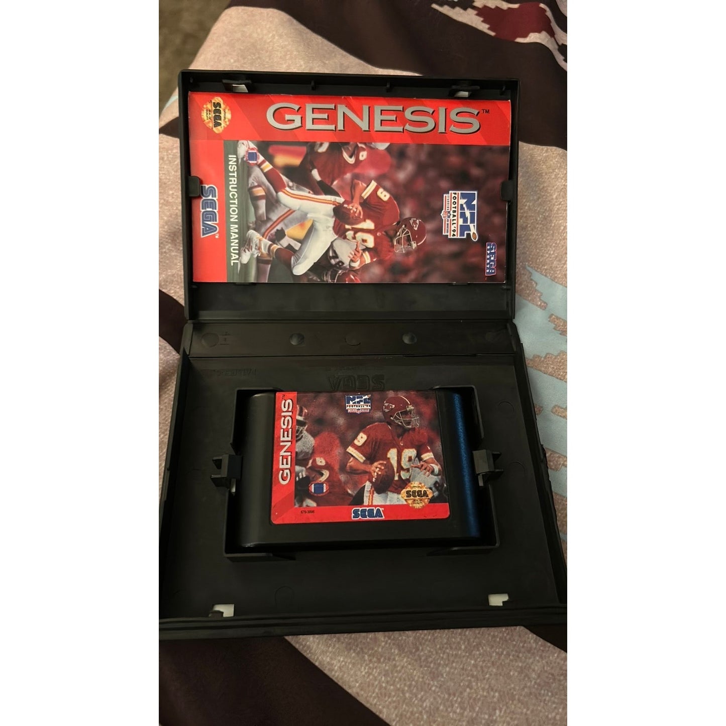 💥 Sega Genesis - NFL Football '94 Staring Joe Montana (CIB)