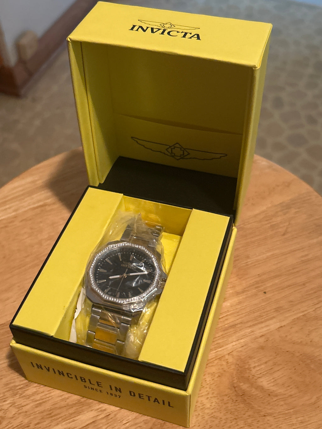 Watch: Invicta: Men's - 49105