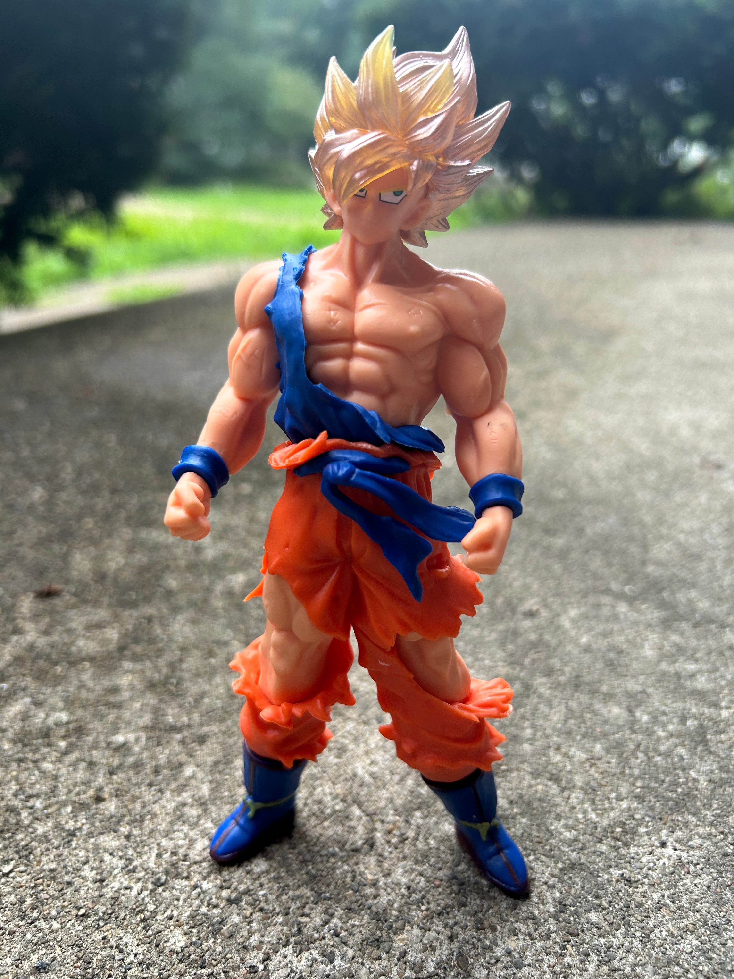 Figure: Dragon Ball | SS Goku