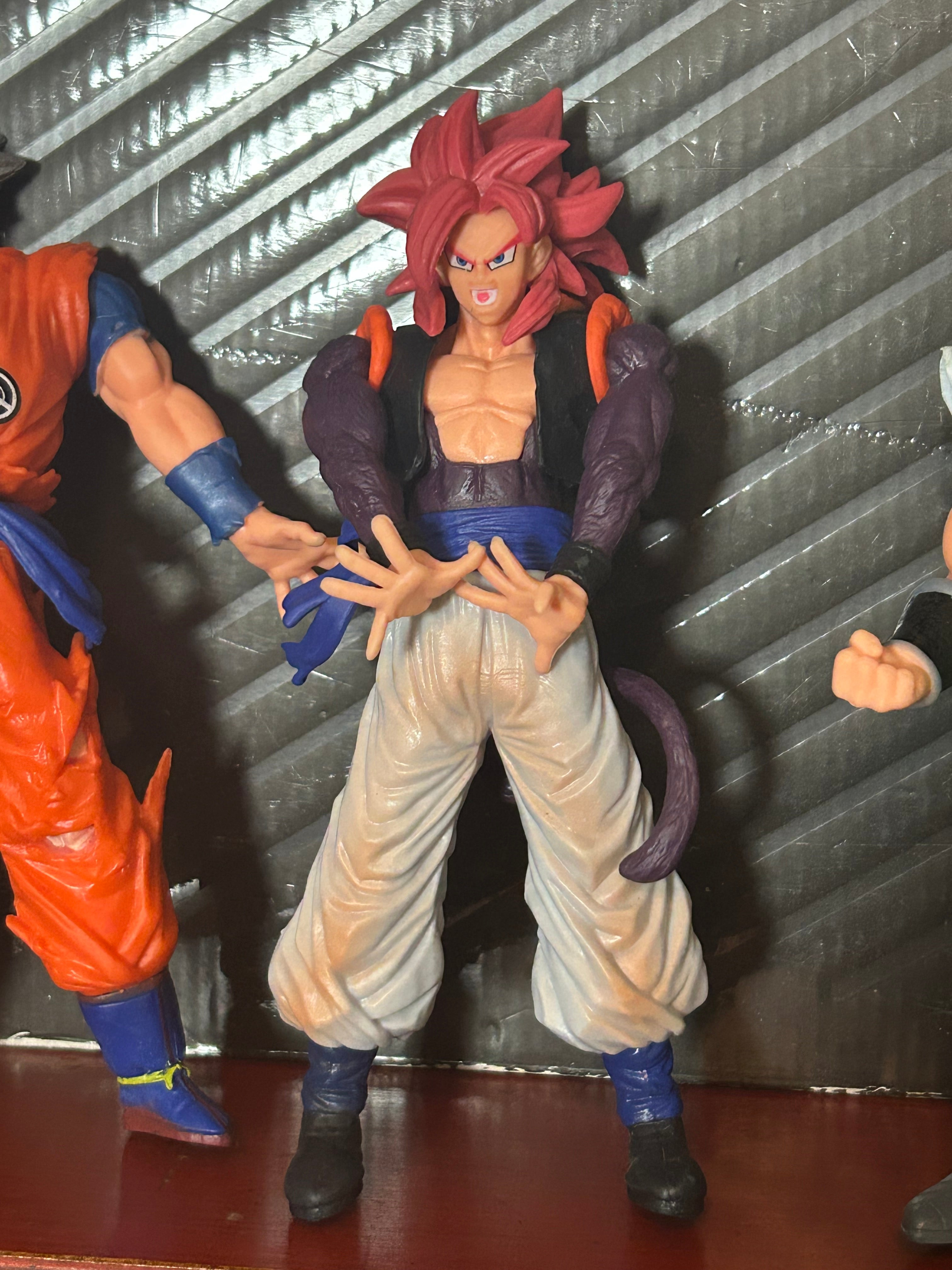 Figure: Dragon Ball | SS4 Goku