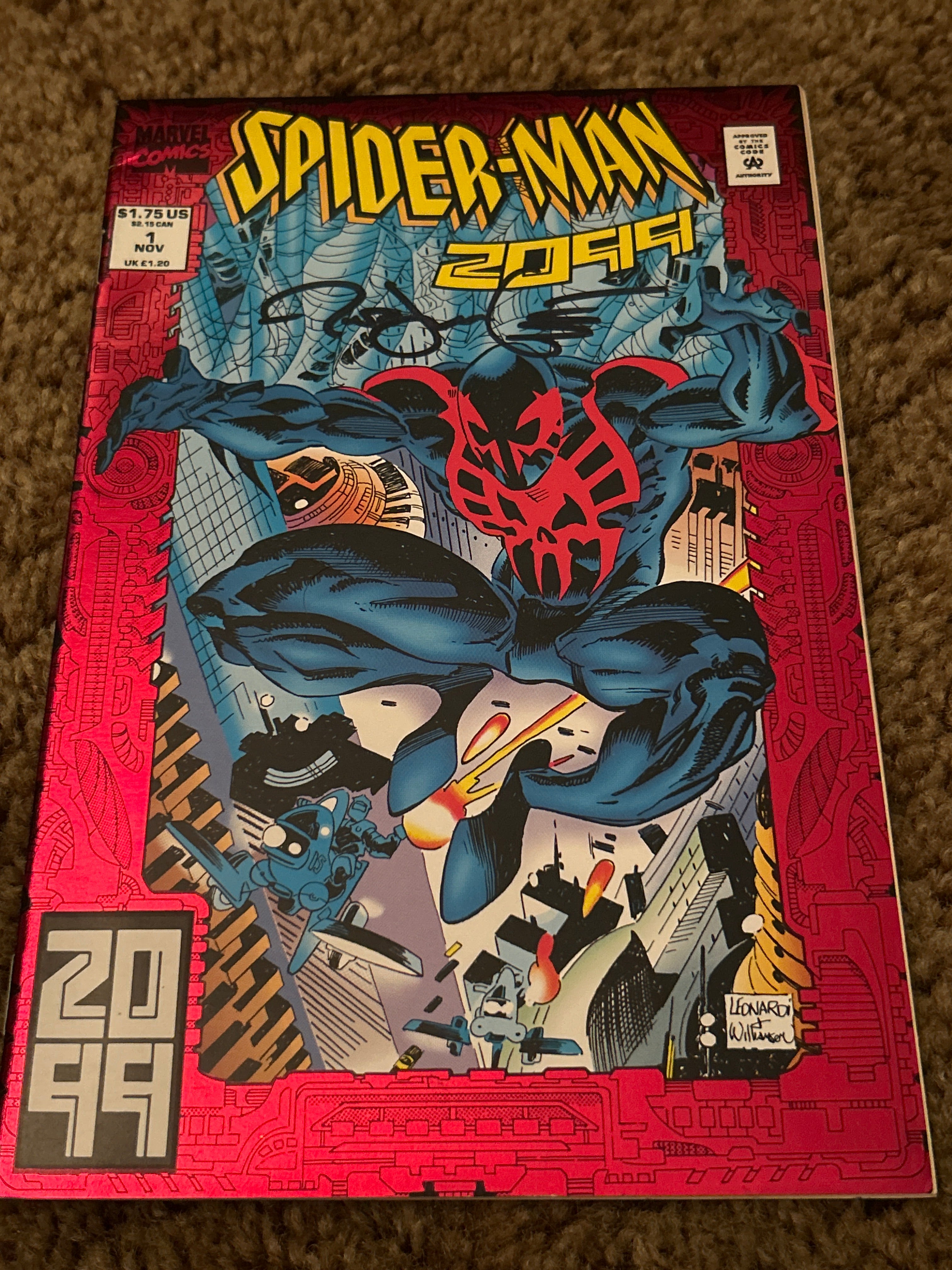 Comic Book: Autographed Spider-Man 2099 #1 - Foil Cover - Signed by Rick Leonardi