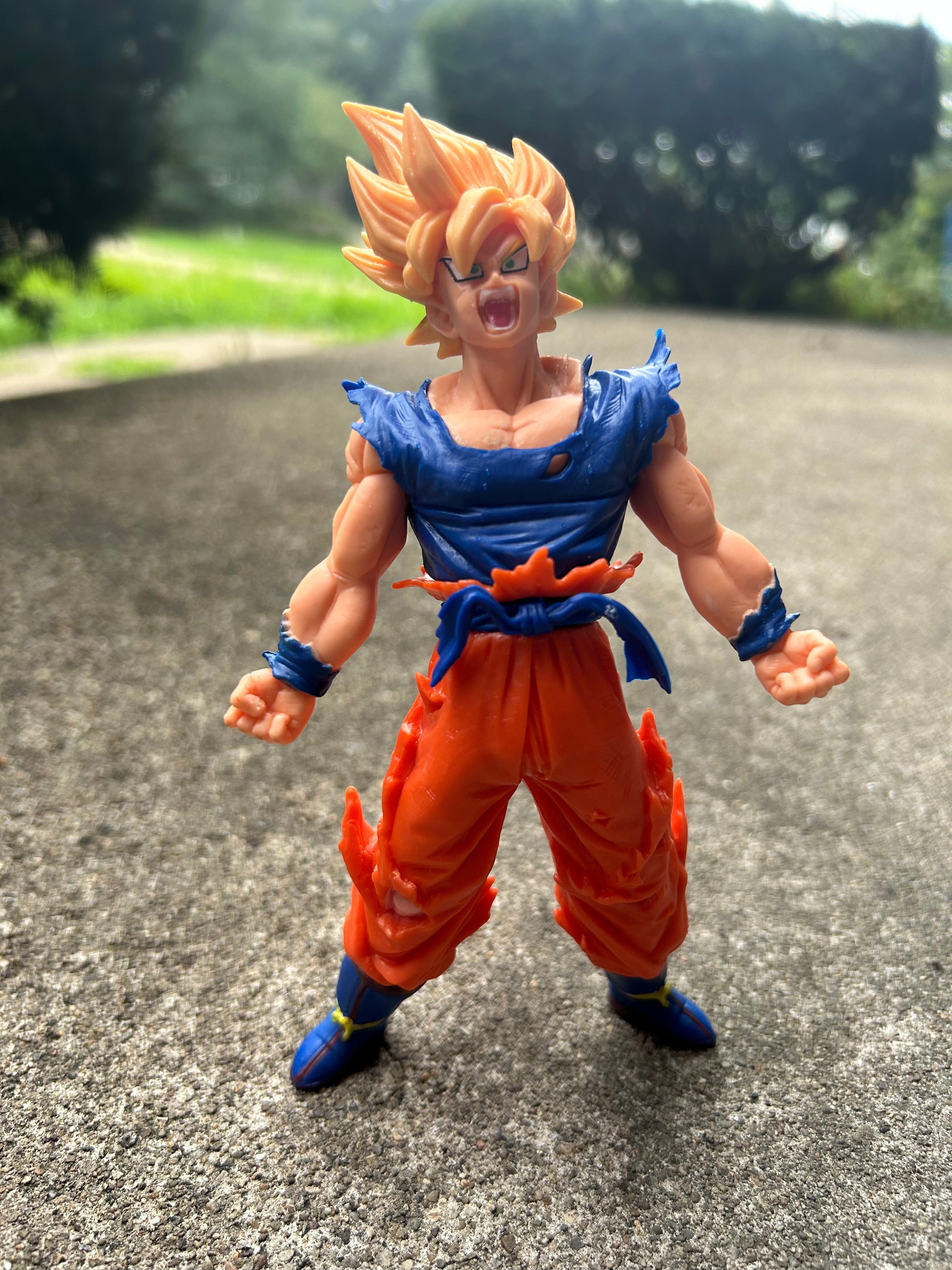 Figure: Dragon Ball | SS Goku
