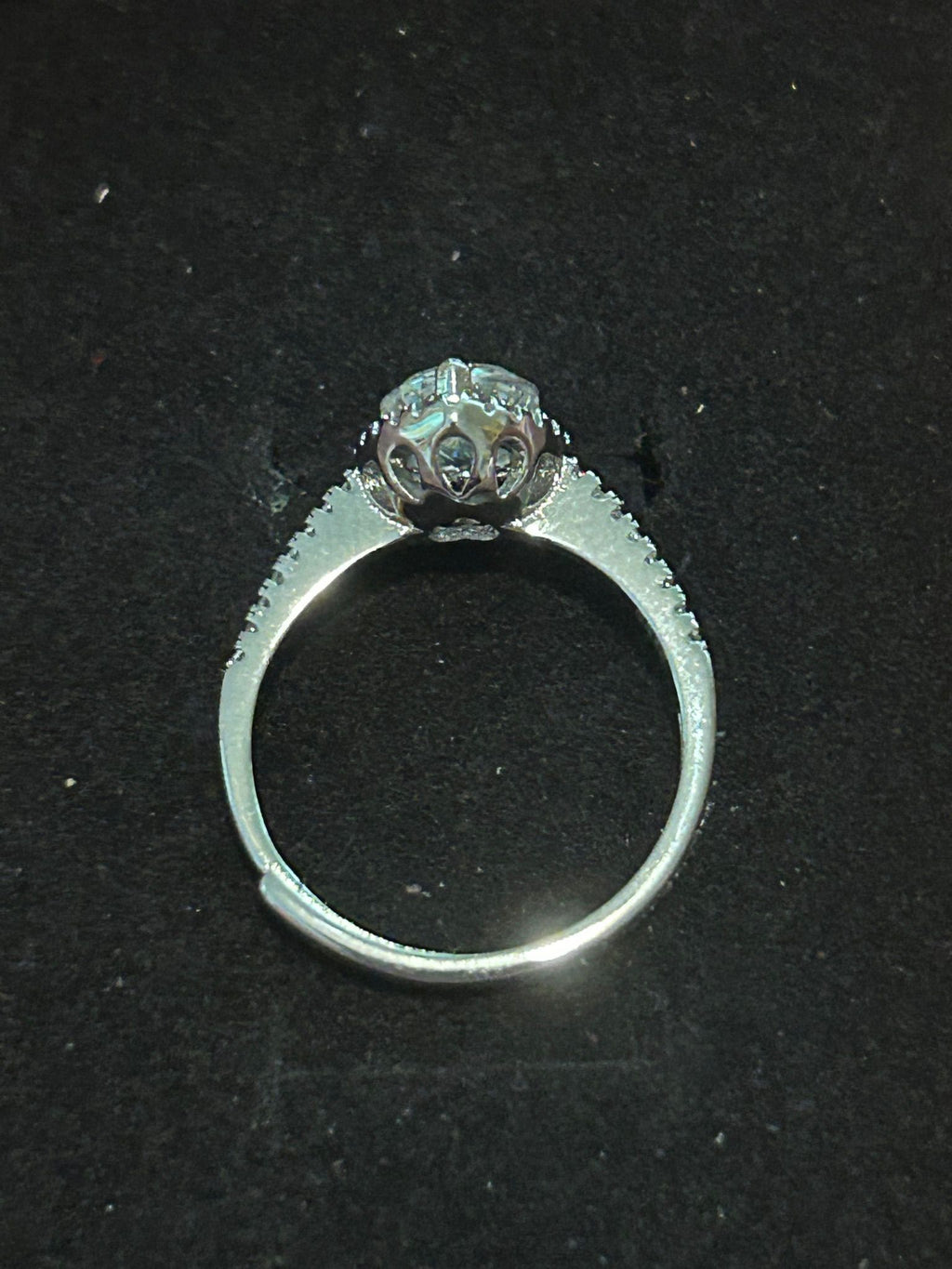 Jewelry: Ring - Natural Moissanite w/ Cert 💍