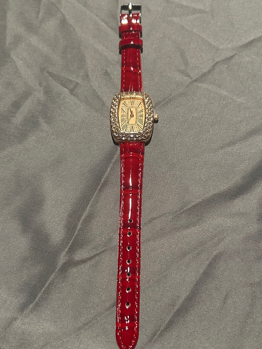 Watch: Women’s - Red Strap