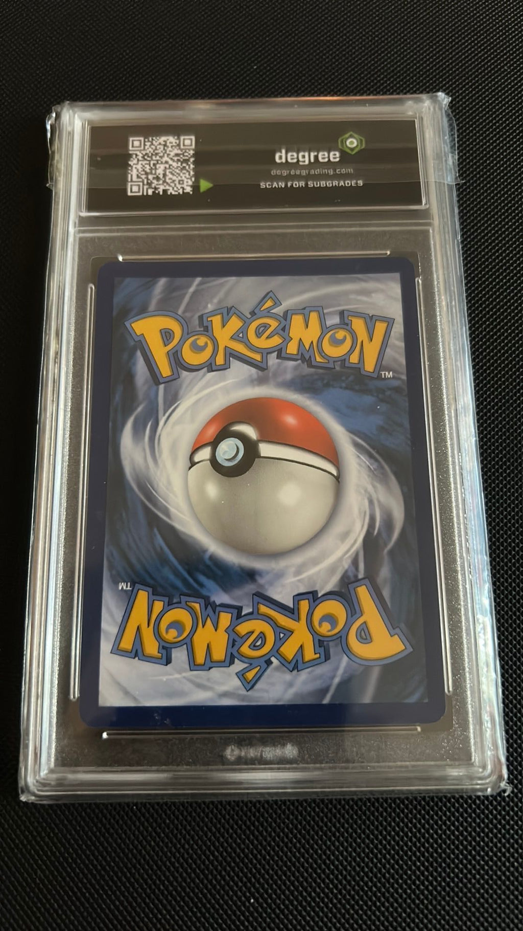 Graded Card - Pokemon: Hitmonchan (2020)