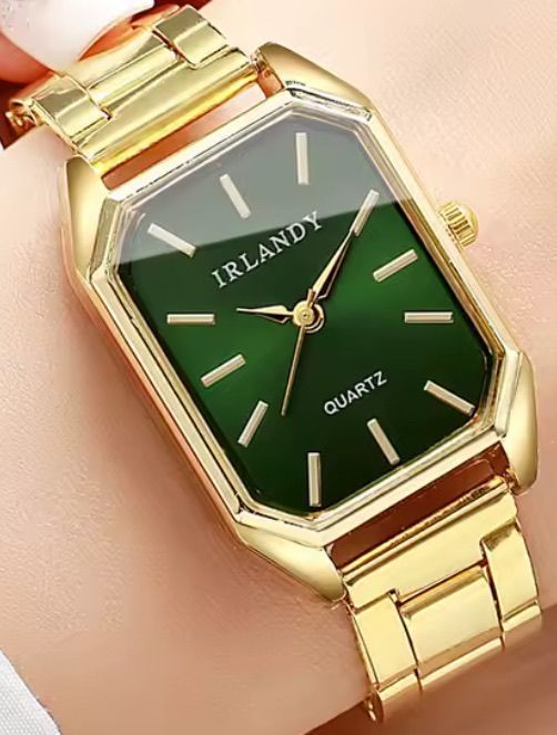 Watch: Irlandy Women's - Gold | Green Dial | 24mm | Quartz
