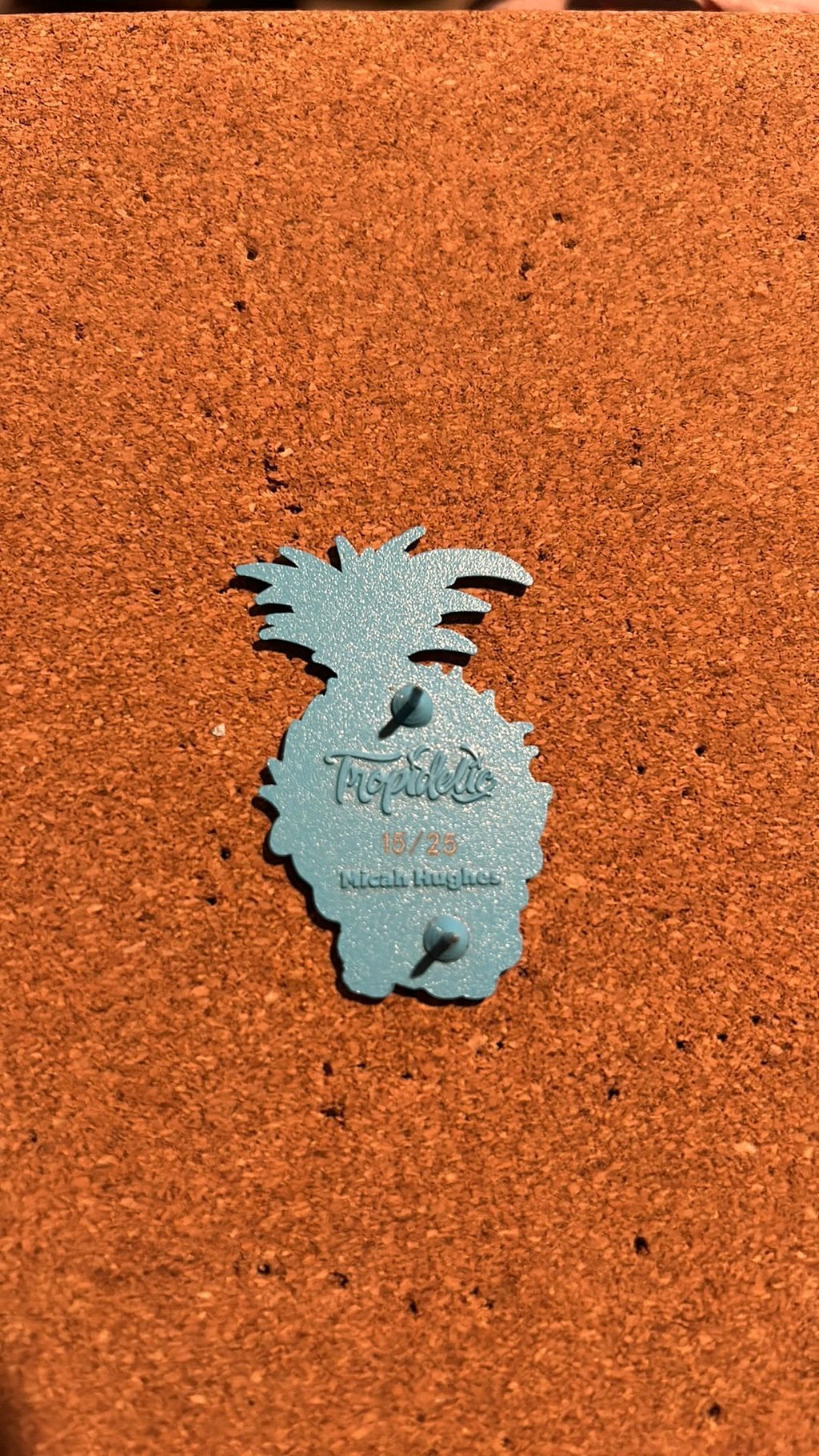 Pin: Tropidelic - Pineapple Head "Blue"