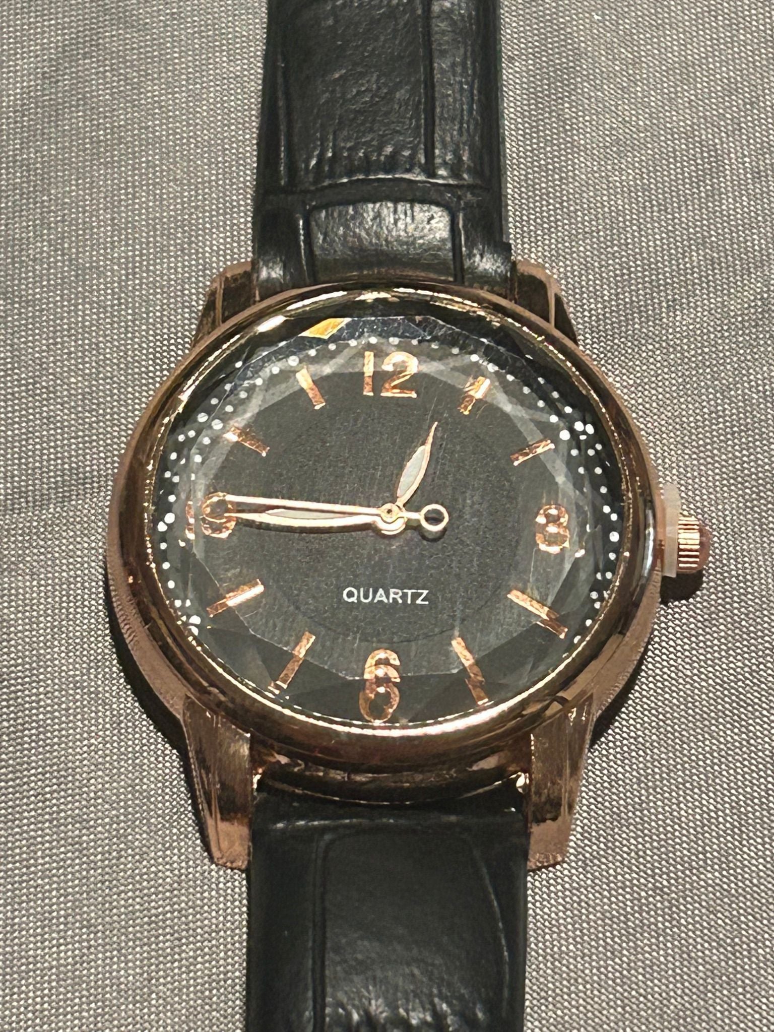 Watch: Unbranded Unisex - Leather Strap